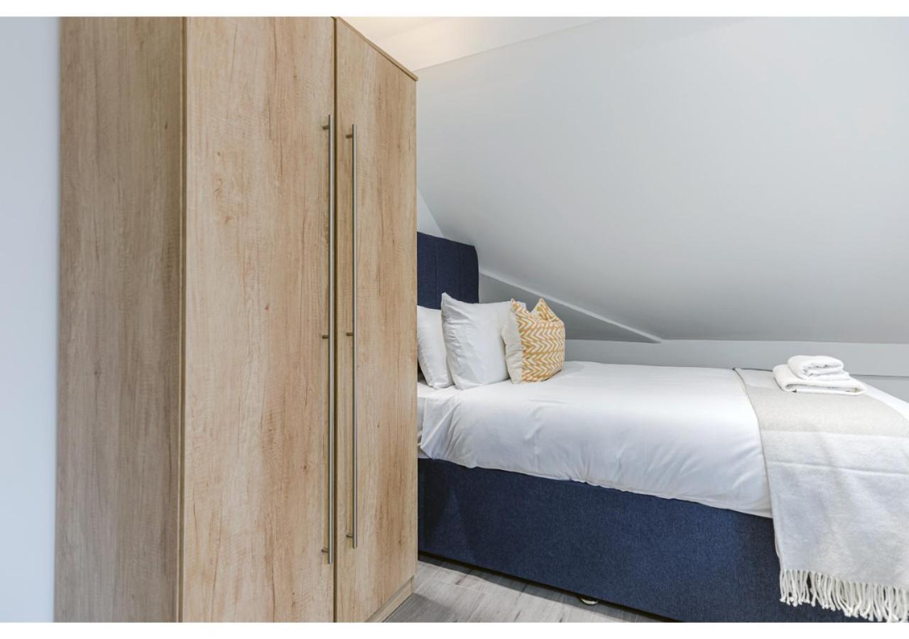 Cozy And Stylish 2 Bedroom Flat In Greater London Exterior foto