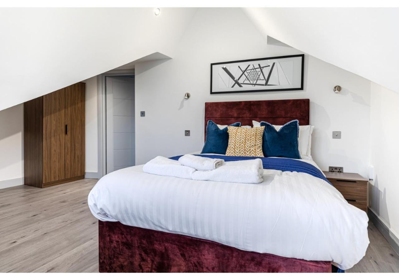 Cozy And Stylish 2 Bedroom Flat In Greater London Exterior foto